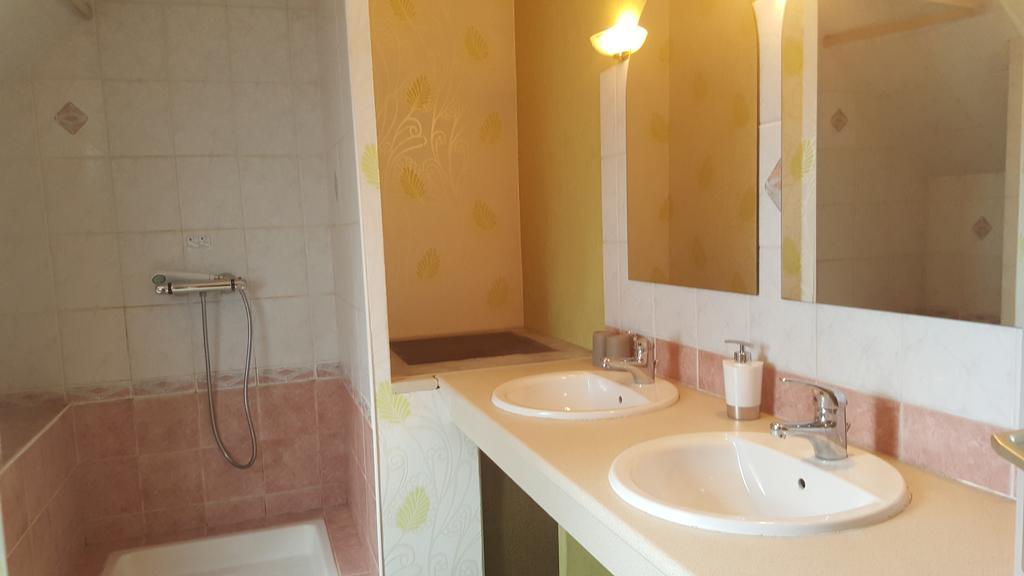 Chambres D'Hotes D'Evelyne Pluneret Luaran gambar